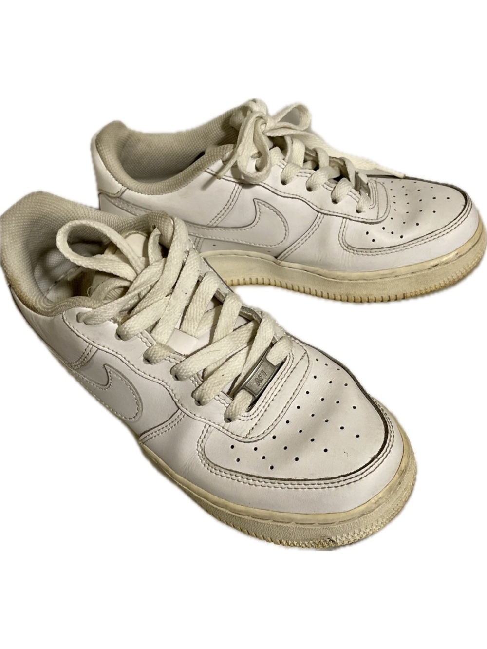 NIKE AIR FORCE 1 AF1 LOW 07 White Sneakers 314192-117